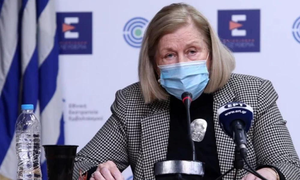 Το εμβόλιο της AstraZeneca θα χορηγείται και σε ηλικίες άνω των 65